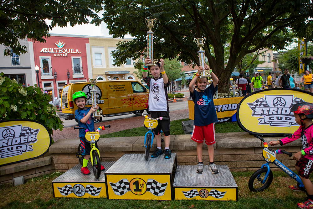 Winners on the trophy podium for the 6&7-year-old class in Bentonville, AR